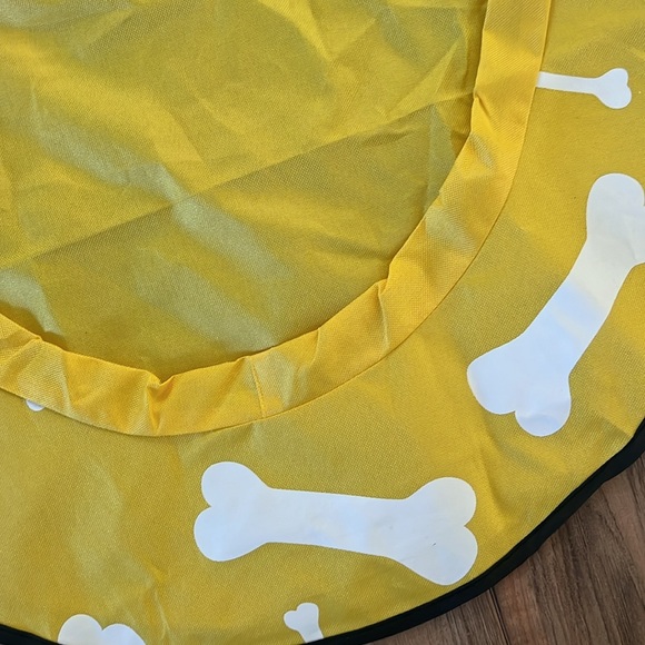 Dog Pool Floatie - Picture 2 of 3